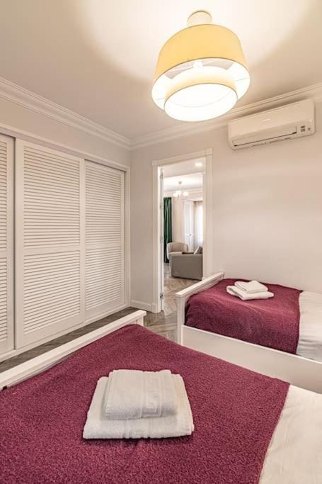 Historic Center chic gem with balcony Apartment in Malaga