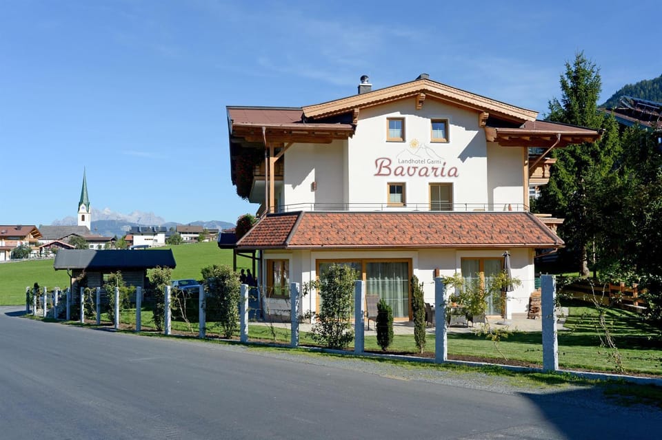 Property building, Day