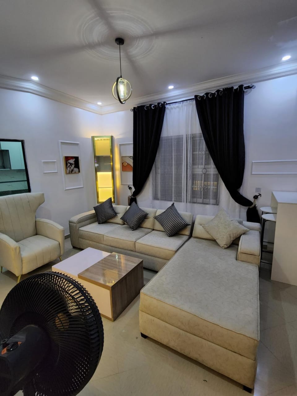 Seating area