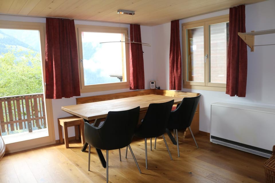 Chalet Männertreu OG Apartment in Canton of Valais