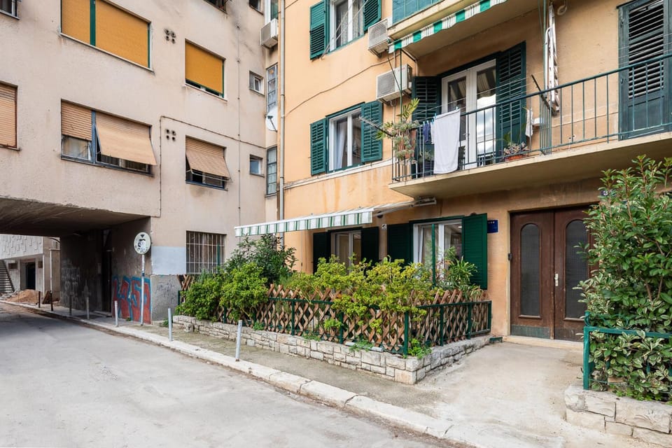 Property building, Day