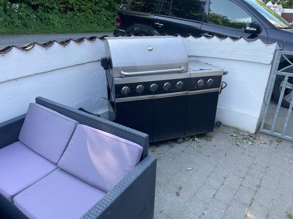 BBQ facilities, Balcony/Terrace