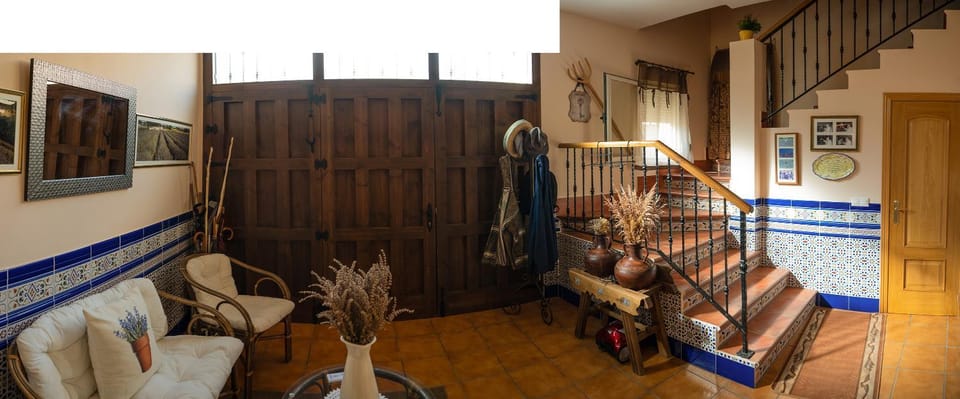 Living room, Lobby or reception, acessibility