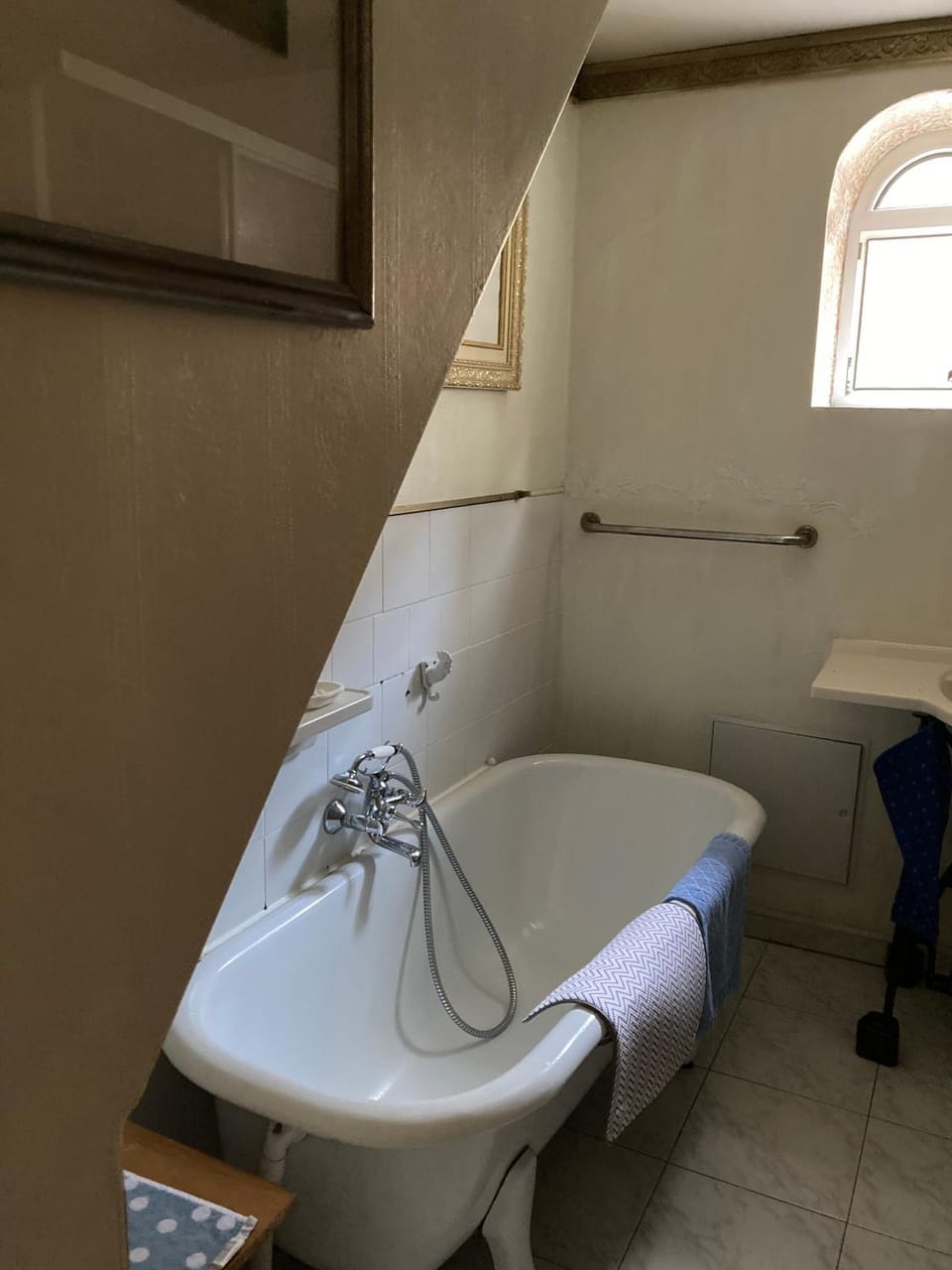Bathroom, Living room