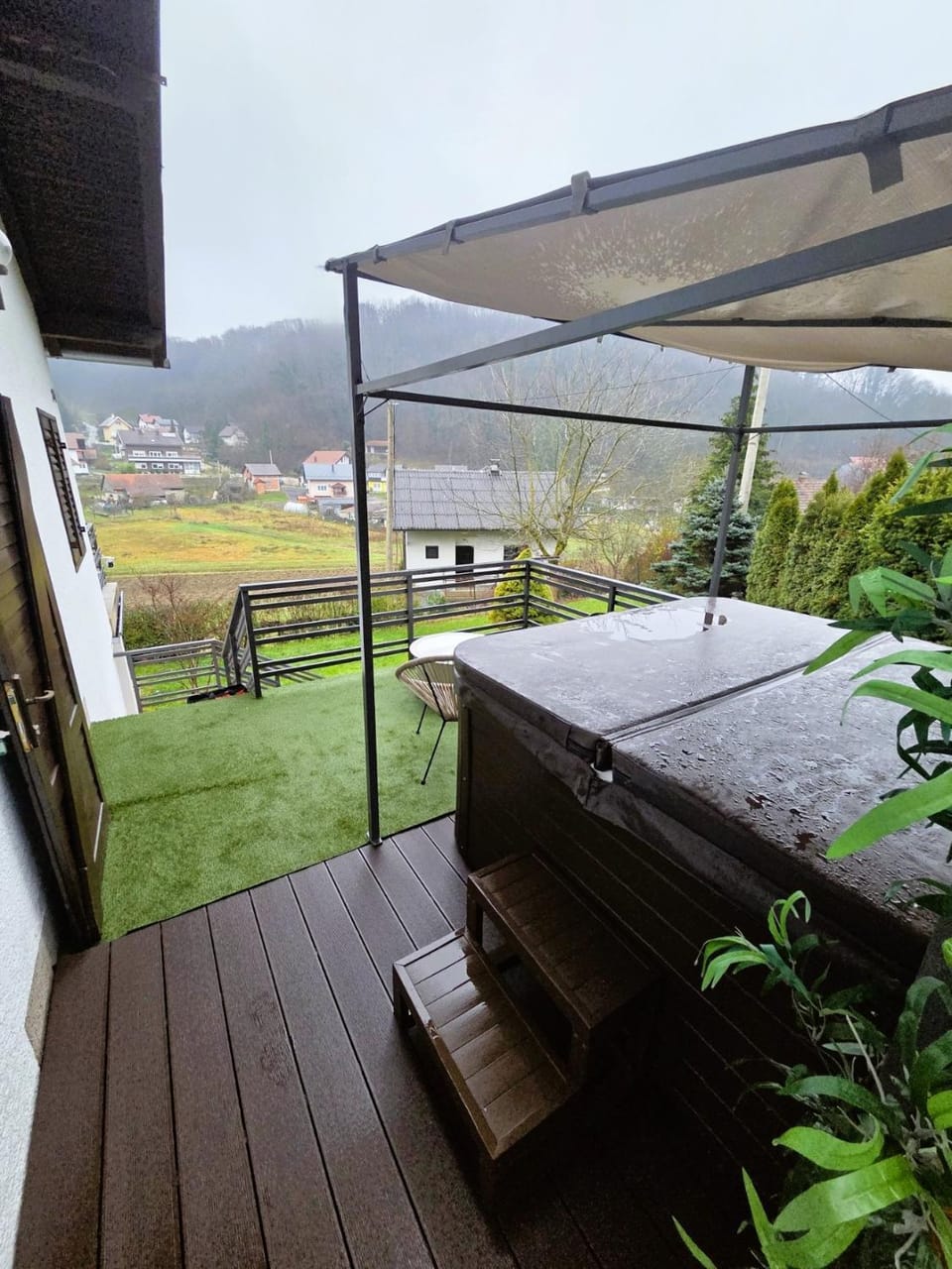 Hot Tub, Balcony/Terrace