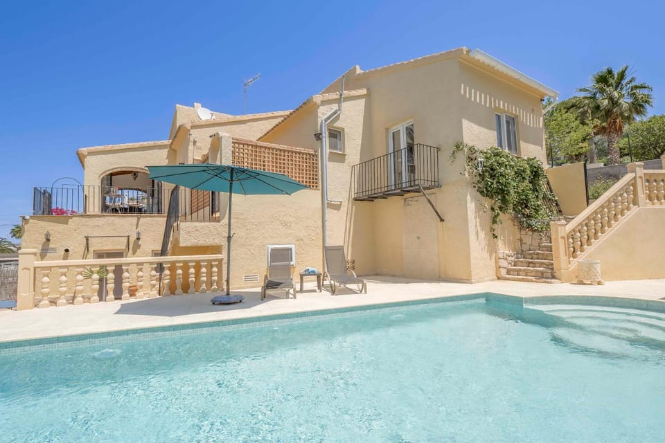Balcony/Terrace, Swimming pool