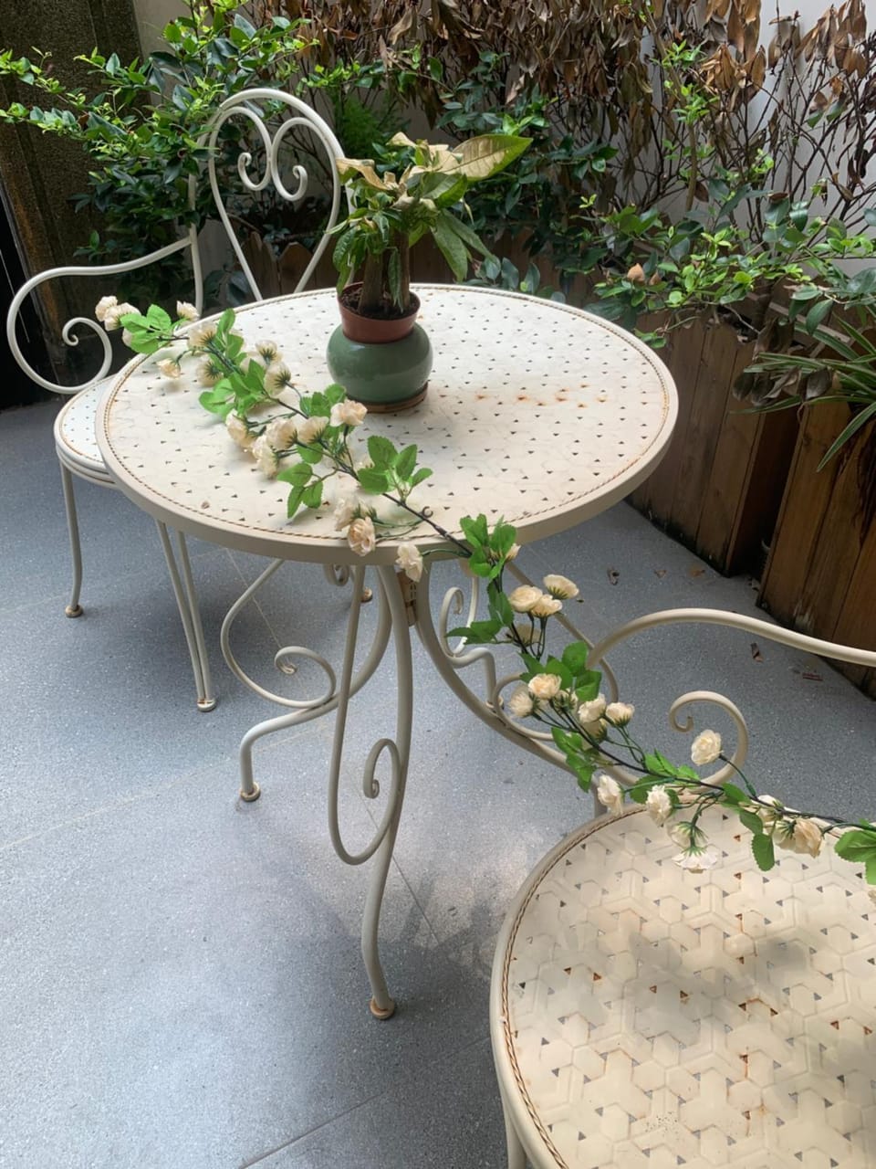 Shanghai Historical Art BNB with garden courtyard near Nanjing Road Apartment in Shanghai