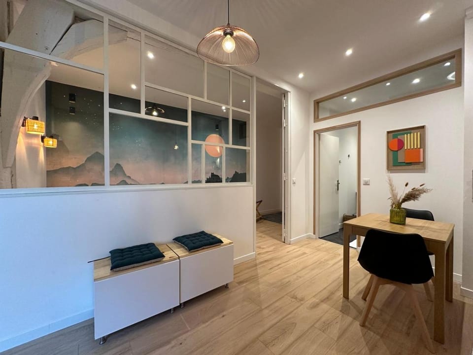 L'Équinoxe - Cœur de ville avec terrasse Apartment in Chartres