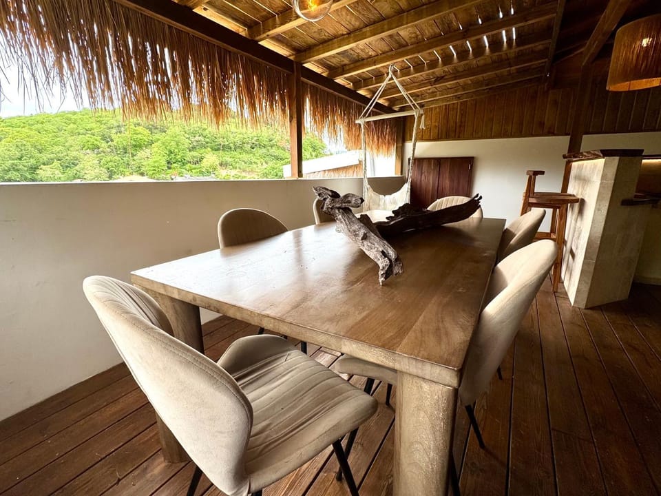 T3 de charme avec Rooftop vue mer, le Cactus Apartment in Sainte-Anne