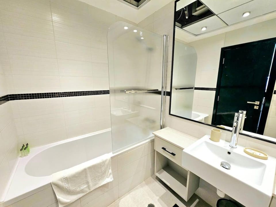 Shower, Bathroom, Bath