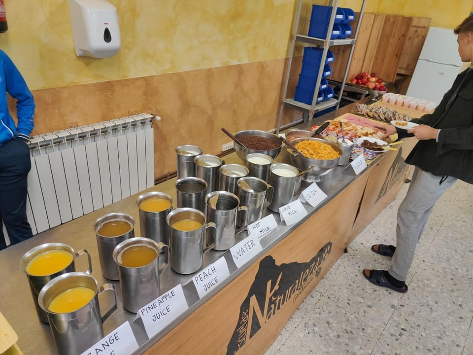 Dining area, Breakfast, Buffet breakfast
