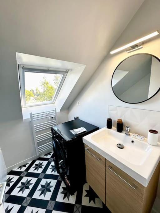 T5 lumineux - balcon - parking - linge inclus Apartment in Séné