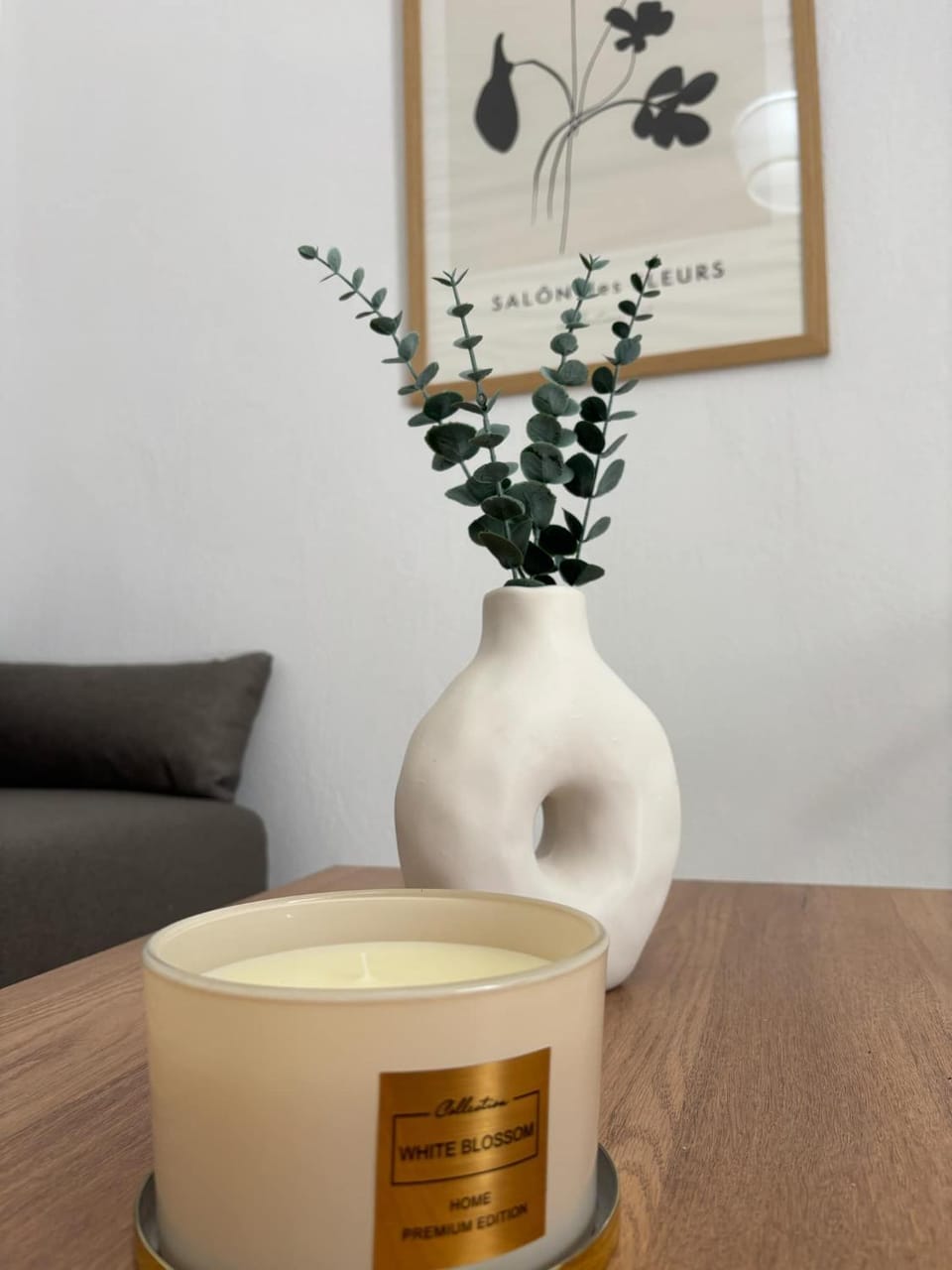 Living room, Decorative detail, Seating area