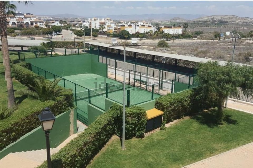 Tennis court