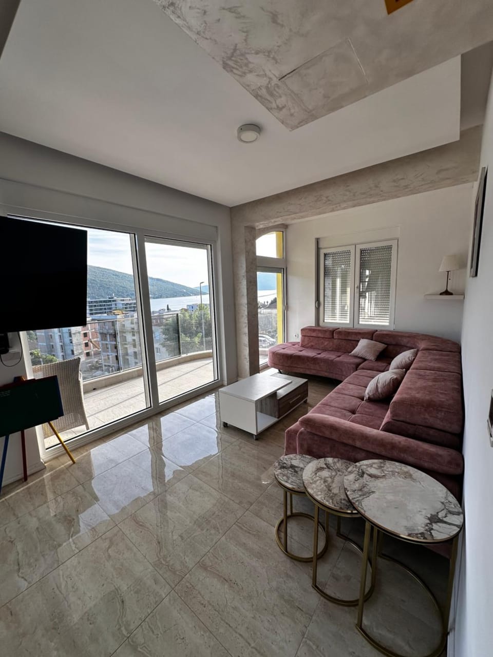 Communal lounge/ TV room, TV and multimedia, Living room, Photo of the whole room, Seating area, Evening entertainment