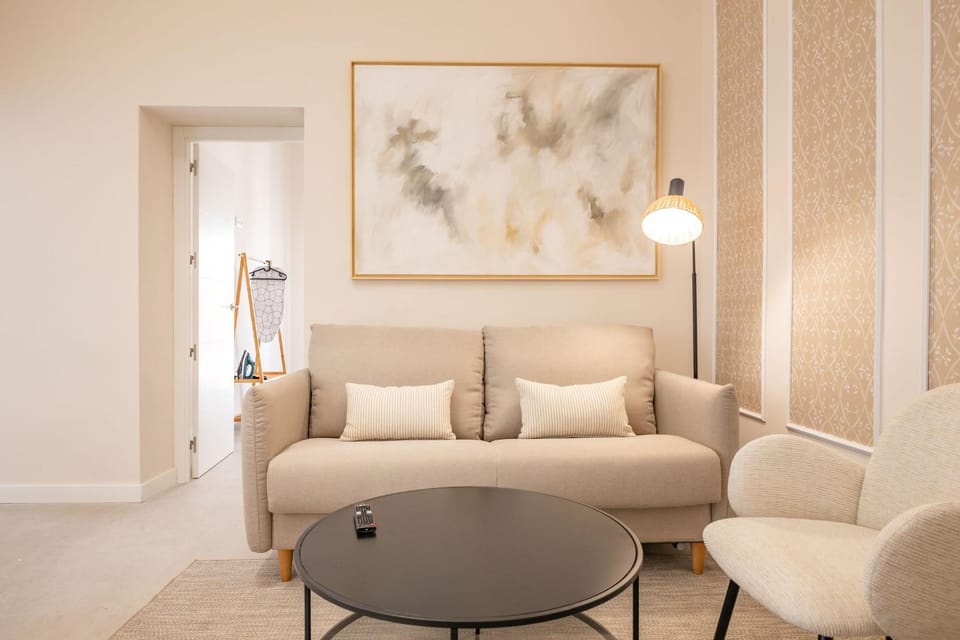 RT41 Triana Deluxe Apartment in Seville