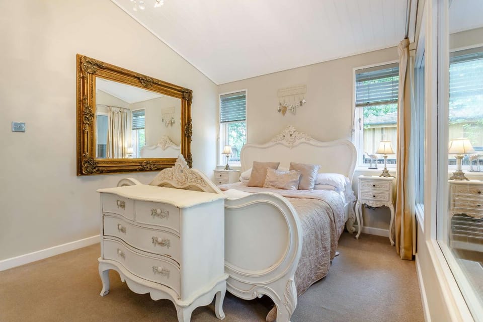 Property building, Bedroom