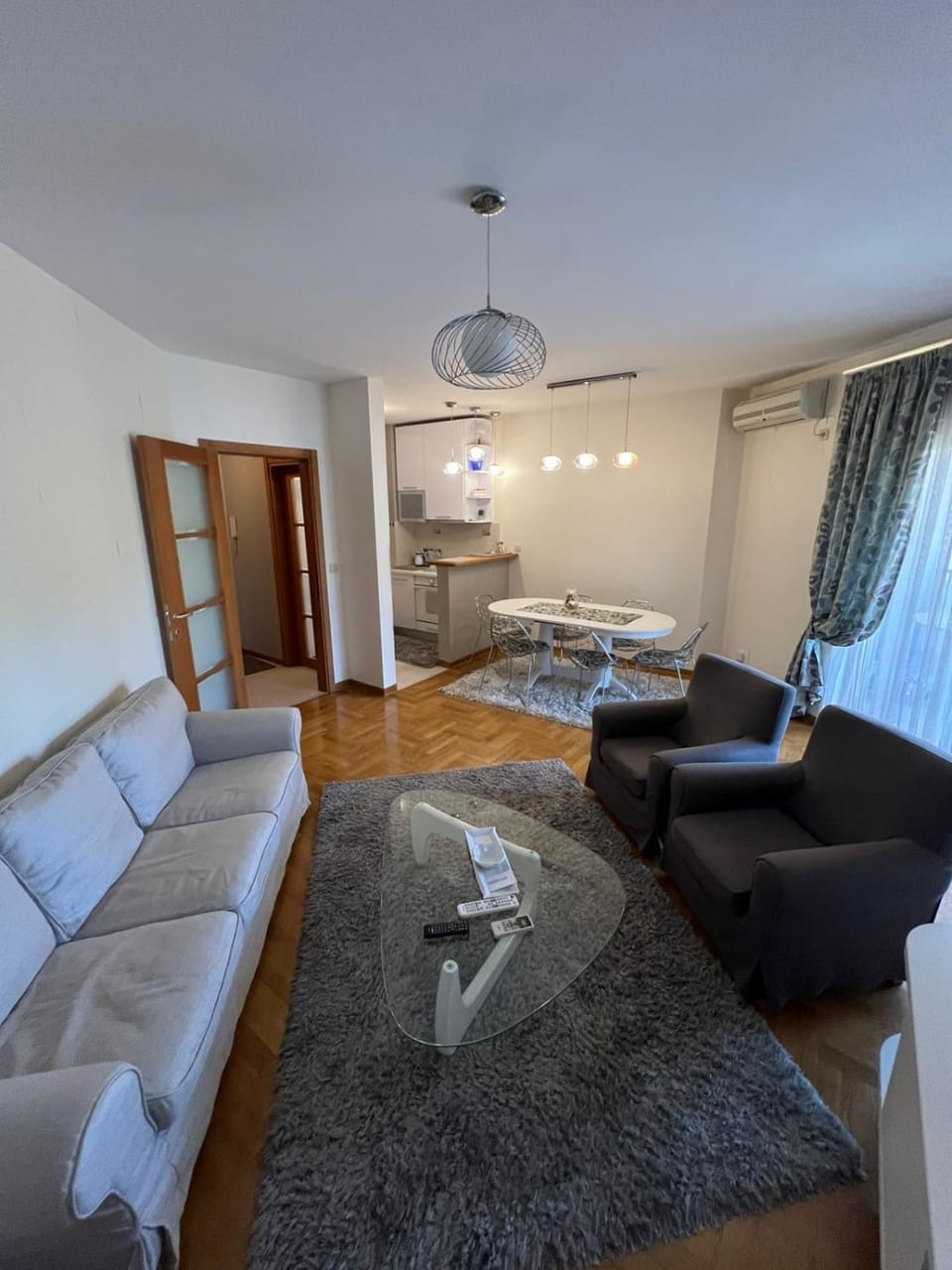 Bed, Kitchen or kitchenette, Living room, Photo of the whole room, Seating area, Dining area, Bedroom
