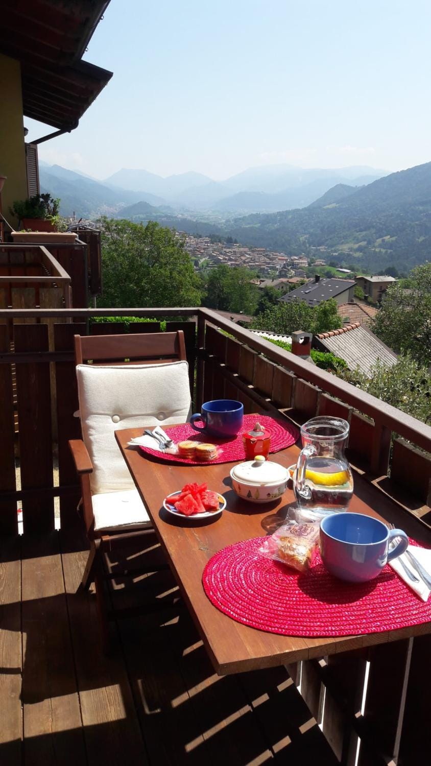 Day, Natural landscape, View (from property/room), Balcony/Terrace, Mountain view