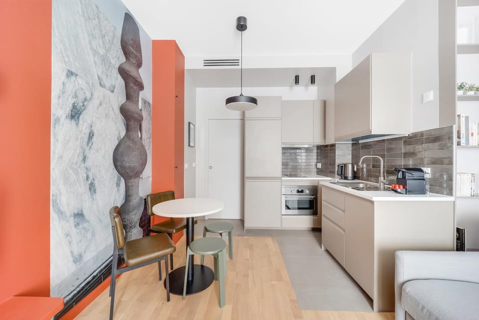 Kitchen or kitchenette