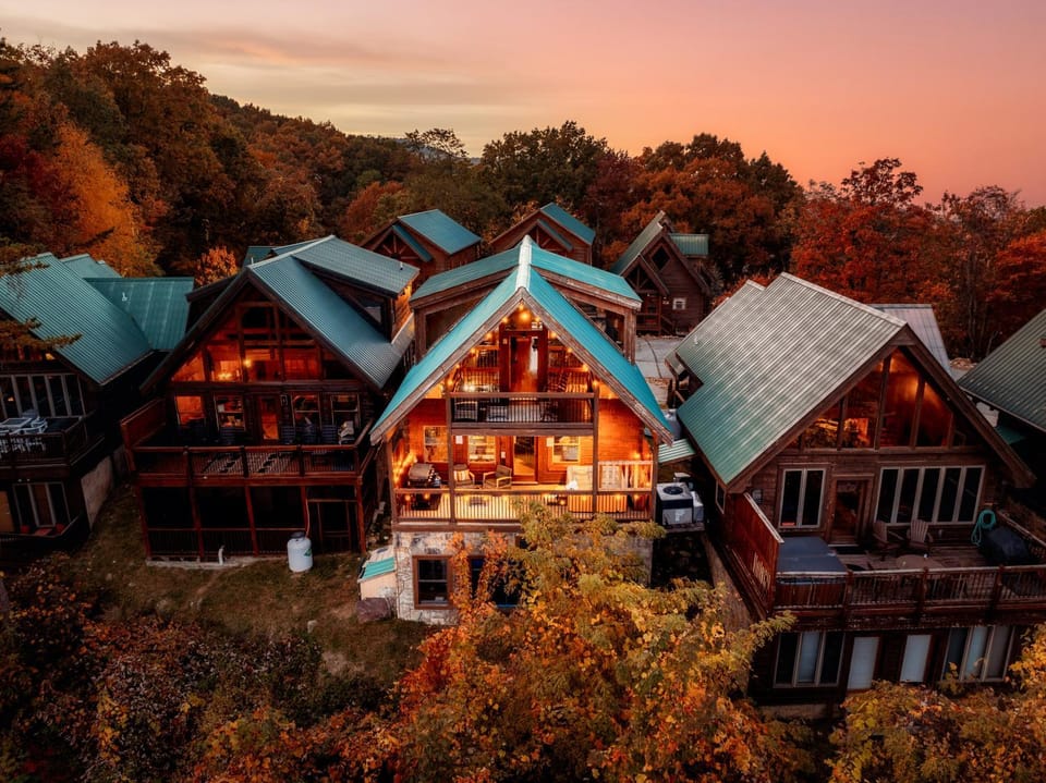Property building, Day, Natural landscape, Mountain view