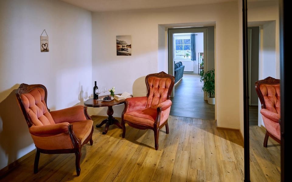 Seating area