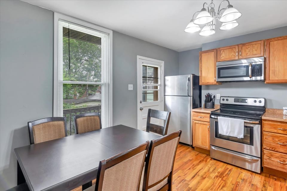 Historic First Floor Tower Grove Unit STL 1E House in southwest garden
