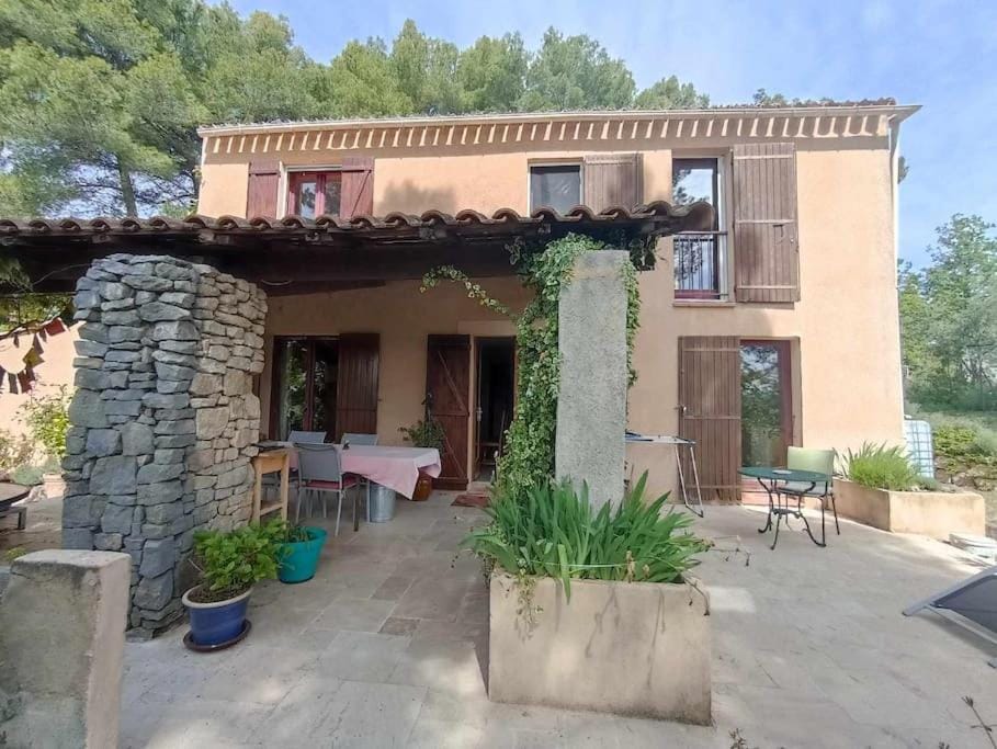 Maison Provençale avec jacuzzi House in Manosque