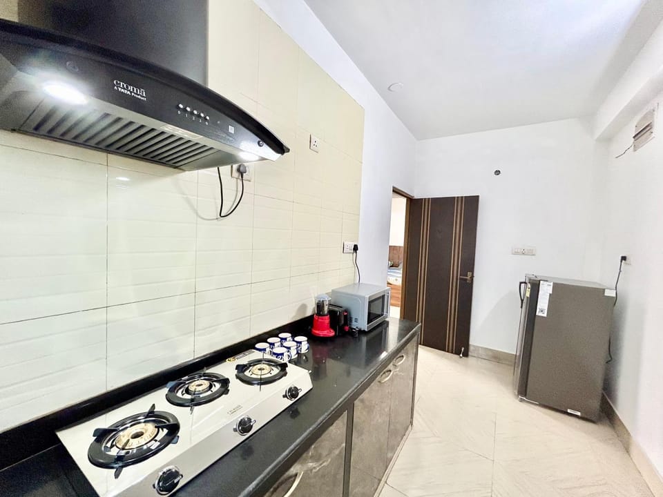 Kitchen or kitchenette, oven, stove, kitchen