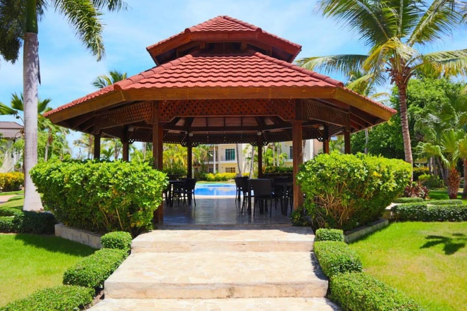 Garden, Garden view, Pool view, Swimming pool