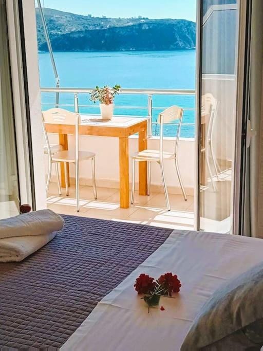 Sea Side Serenity 6 Apartment in Vlorë County, Albania