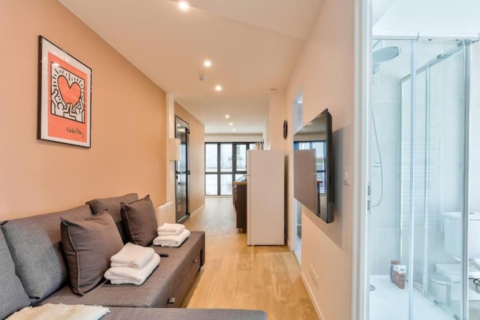 Charme Parisien 4 Personnes, 1 chambre, 19ème Apartment in Paris