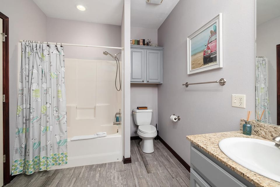 Condo #355 House in Sunset Cove Township