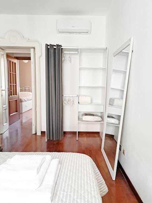 Bed, Bathroom, Photo of the whole room, Bedroom, towels, wardrobe