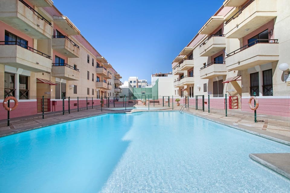 Property building, Swimming pool