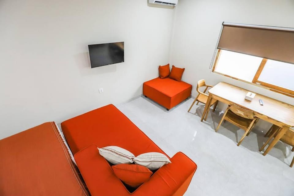 Red Studio D - Euro Standard in Canggu Best Area Bed and Breakfast in North Kuta