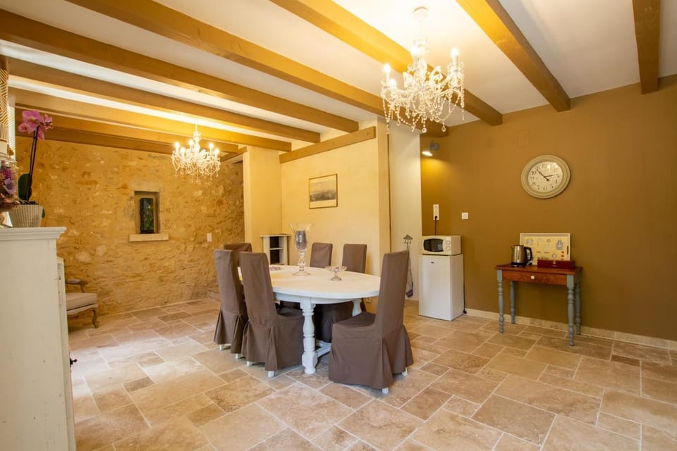 Dining area, Breakfast