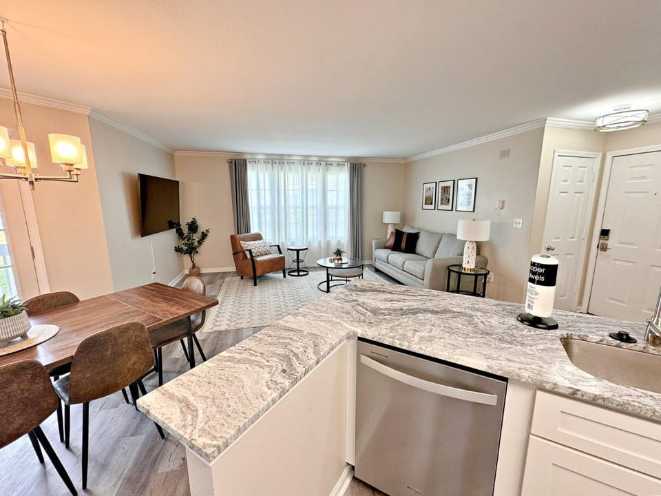 Living room, Seating area, Dining area