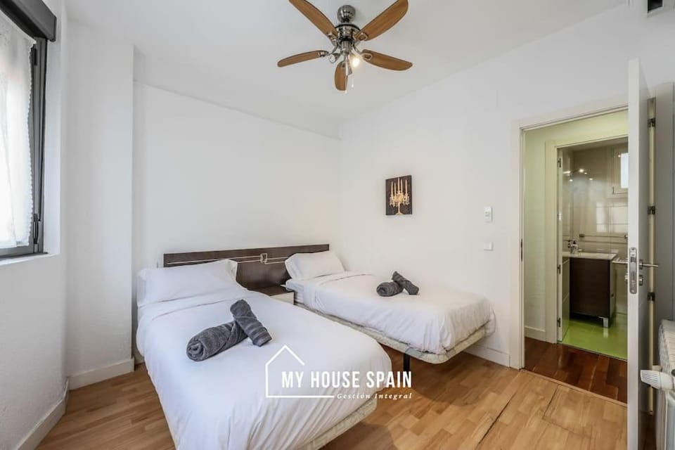 MyHouseSpain - Tranquilo piso cerca de Sol Apartment in Centro