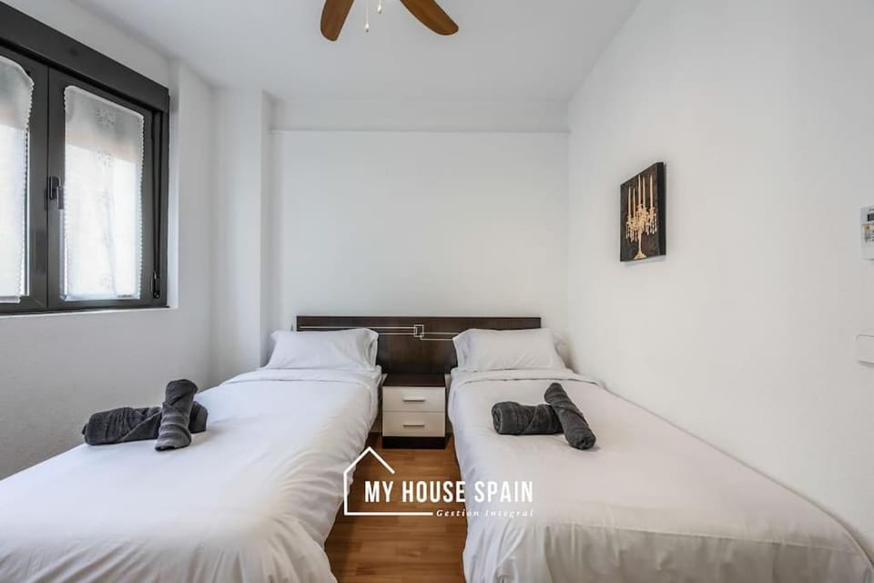 MyHouseSpain - Tranquilo piso cerca de Sol Apartment in Centro