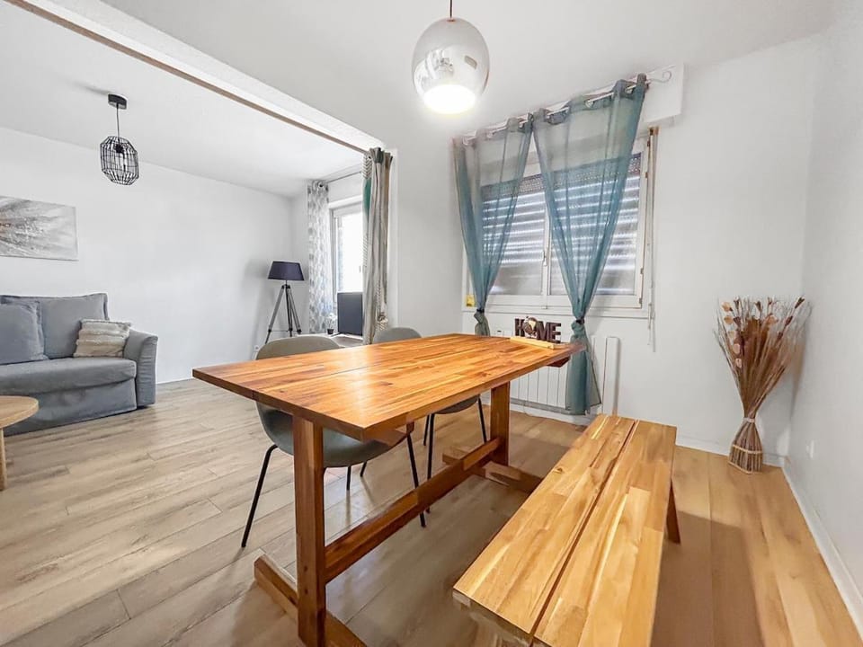 Appartement lumineux proche de la gare Apartment in Strasbourg