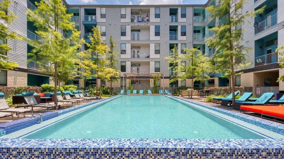 Landing at Agave - 1 Bedroom in Downtown Apartment in San Antonio