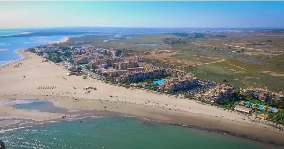 Albatros Golf by Guadiana Holidays, a 5 minutos del Algarve portugués Apartment in Faro District