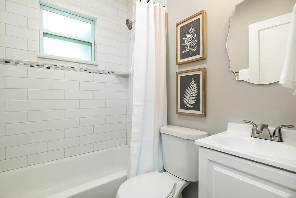 Bathroom, Bath