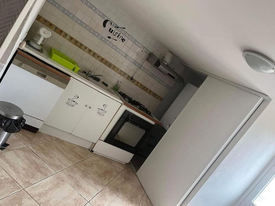 oven, stove