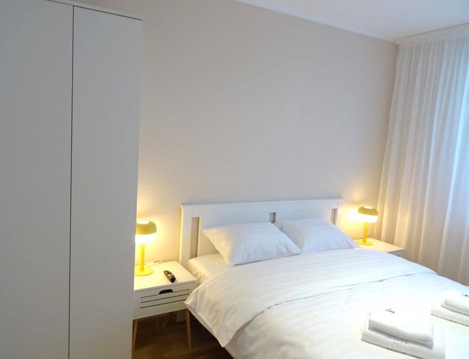 Smart Apartament Premium Tei - 110 mp, 4 Camere, Jacuzzi & Living Generos, Cameră Copii, Piatra Neamț Apartment in Romania