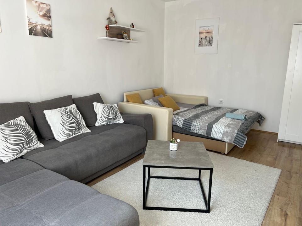 Small Apartman Apartment in Hungary