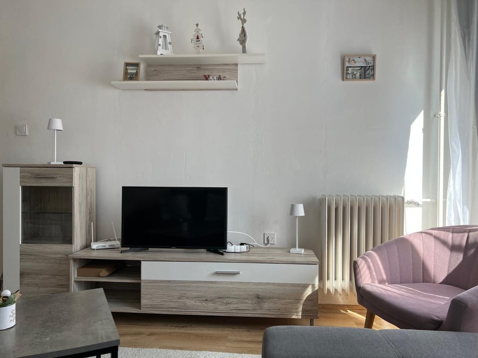 Small Apartman Apartment in Hungary