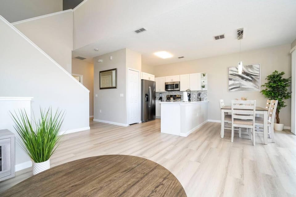 Living room, Seating area, Family, kitchen