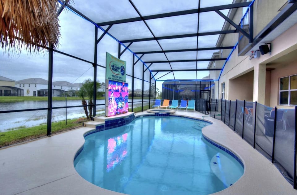 All Vacation Mansion w Spa-Pool-Cinema Sleep 40 Apartment in Kissimmee